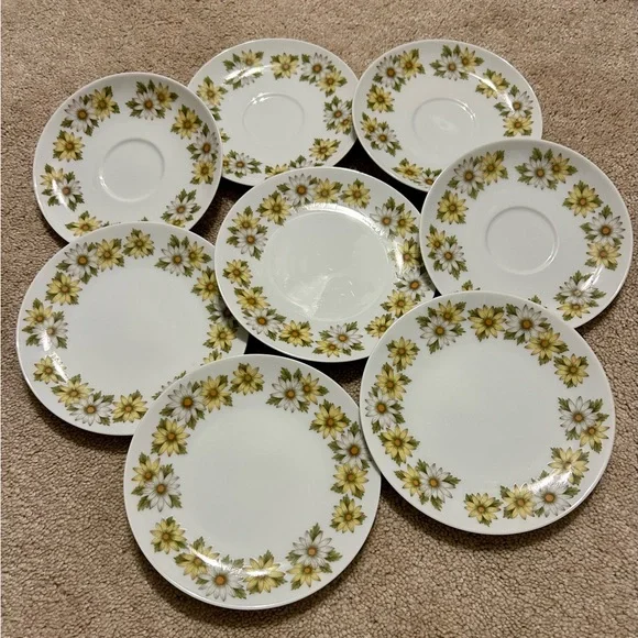 Sunflower Design Saucer/Tea cup Saucers - Picture 2 of 5